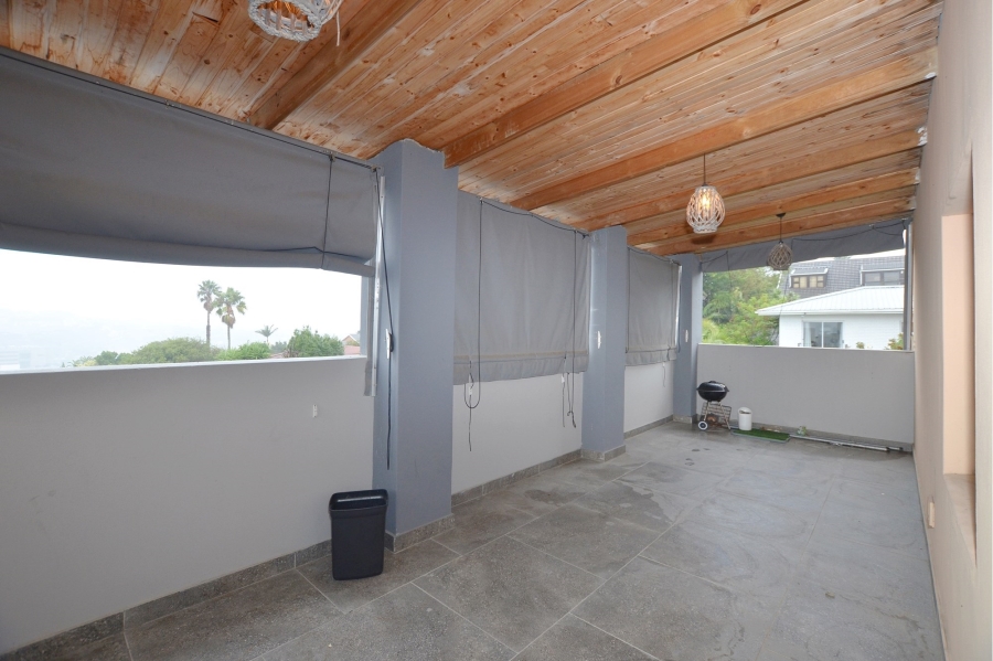 2 Bedroom Property for Sale in Kenridge Western Cape
